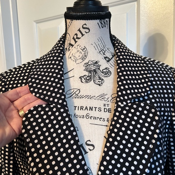 ARVIDA BLACK/WHITE POLKA DOTS BLAZER Size 10  NWT - Picture 3 of 8